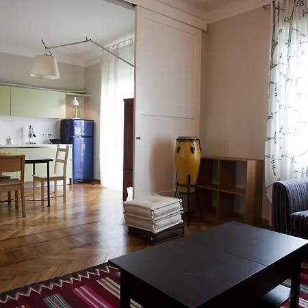 Ponente Apartment *