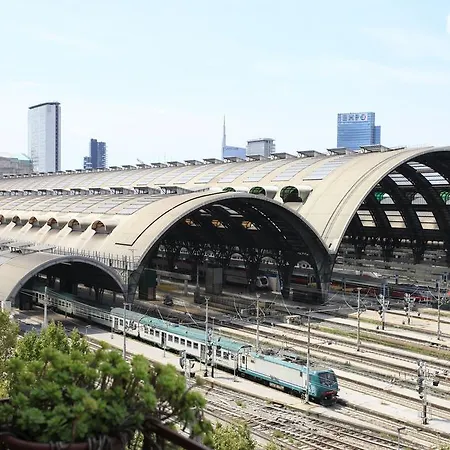Ponente Milan